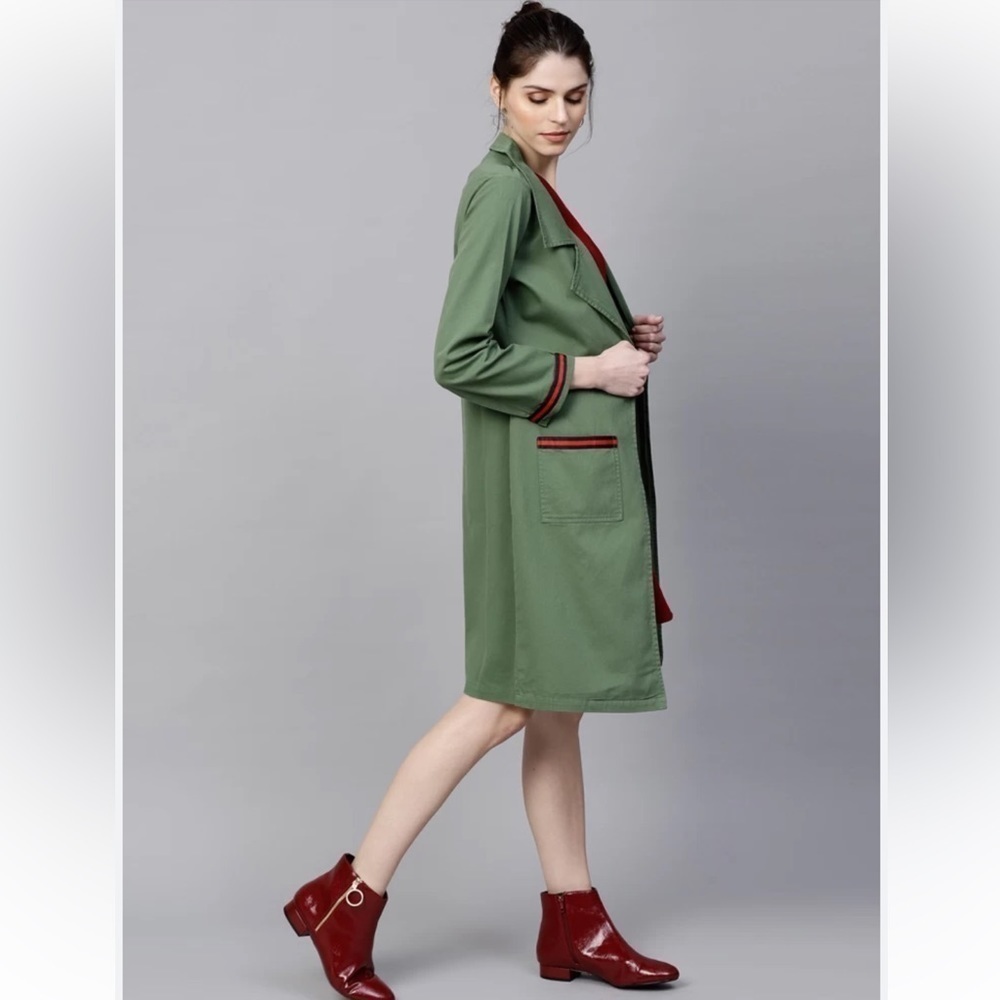 SASSAFRAS Women Longline Full Sleeve Green Shrug open jacket coat medium